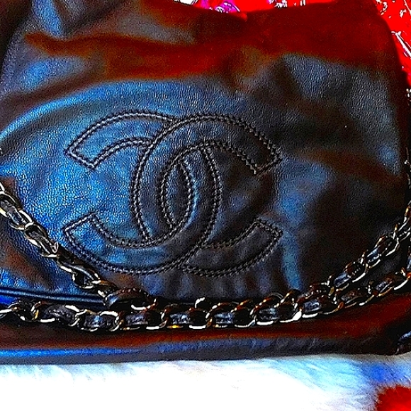 Chanel Chocolate Cartera Quilted Sides Butter Soft Leather Adjustable Chain - Picture 6 of 16